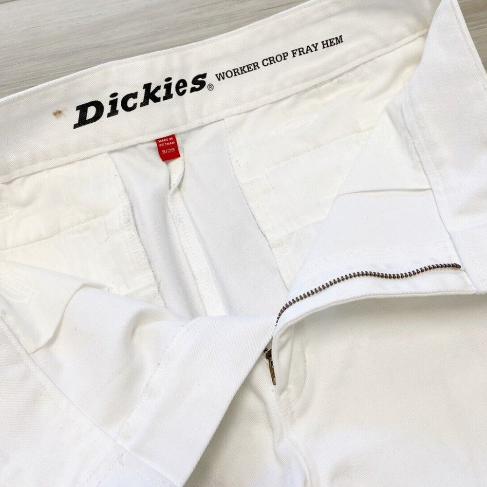 Dickies Juniors Work Crop Fray Hem Twill High-Rise Crop Fit White Size 9/29 - Picture 4 of 6